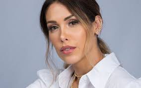 Bella Falconi desabafa após ser chamada de autista por Rodrigo Branco ·  Notícias da TV