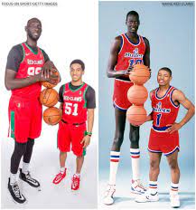 Manute bol and muggsy bogues of the washington bullets poses together for this portrait circa 1987 at the capital centre in landover, maryland. Nba On Espn On Twitter Tacko Fall And Tremont Waters Reenacted The Manute Bol Muggsy Bogues Picture Via Maineredclaws