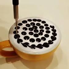 Mesmerizing Latte Art Video Coffee Art Coffee Recipes Coffee Latte Art