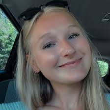 Ella Whitley (ella44whit)