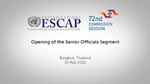 Seorang freshgraduate yang siap bekerja lahir dan batin. Commission Escap