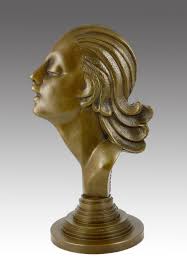 Bronze art deco lady figurine by lorenzl from the 1930s can fetch a price between £900 and £ 1,100. Art Deco Figurines Bronze Sculptures Statues