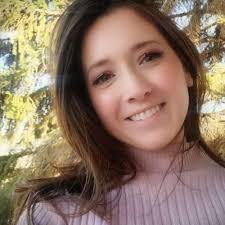 Bobbie Balicki (@snowglowsk)