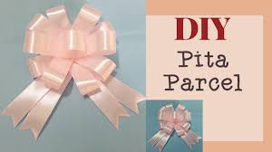 Kerajinan tangan dari sabun dihiasi dengan pita dan bunga sangat populer pada beberapa tahun yang lalu. Cara Membuat Pita Parcel Mudah Diy Ribbon Bow Youtube