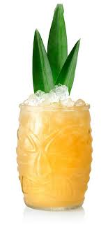 11 Cocktails A Base De Fruits Pour Faire Le Plein De Vitamines Meme A L Apero Cocktail Ananas Cocktail Vodka Comment Faire Des Cocktails
