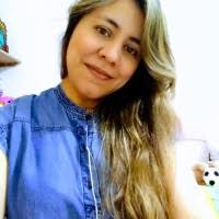 60+ perfiles de «Sandra Santiago»