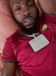 While you're out here dating, make sure you date yourself. It's important  💯