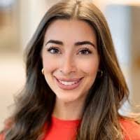 Cassandra Devries's Instagram, Twitter & Facebook