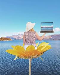 L Avantage De Mon Travail C Est Que Je Peux Travailler Partout Voici Donc Cette Photo Sur Fond Ecossais Pour Vous Presenter Le No Lily Lily Pulitzer My Books