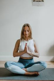 46 shares yoga or meditative exercise is an ancient form of activity and a method of living that focuses on your mind, body and soul. Easy To Do 10 Best Yoga Poses For Weight Loss Folkire
