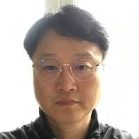 100+ perfiles de «Eli»