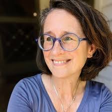 Whitney Barr's Instagram, Twitter & Facebook