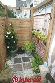 30 Cool Outdoor Showers To Spice Up Your Backyard An Outdoor Shower Can Be A Cool Addition To Your Backyar Outdoor Shower Outside Showers Outdoor Bathrooms