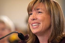 Former NASA deputy reveals story behind Apollo 13 astronaut's medal of  honor