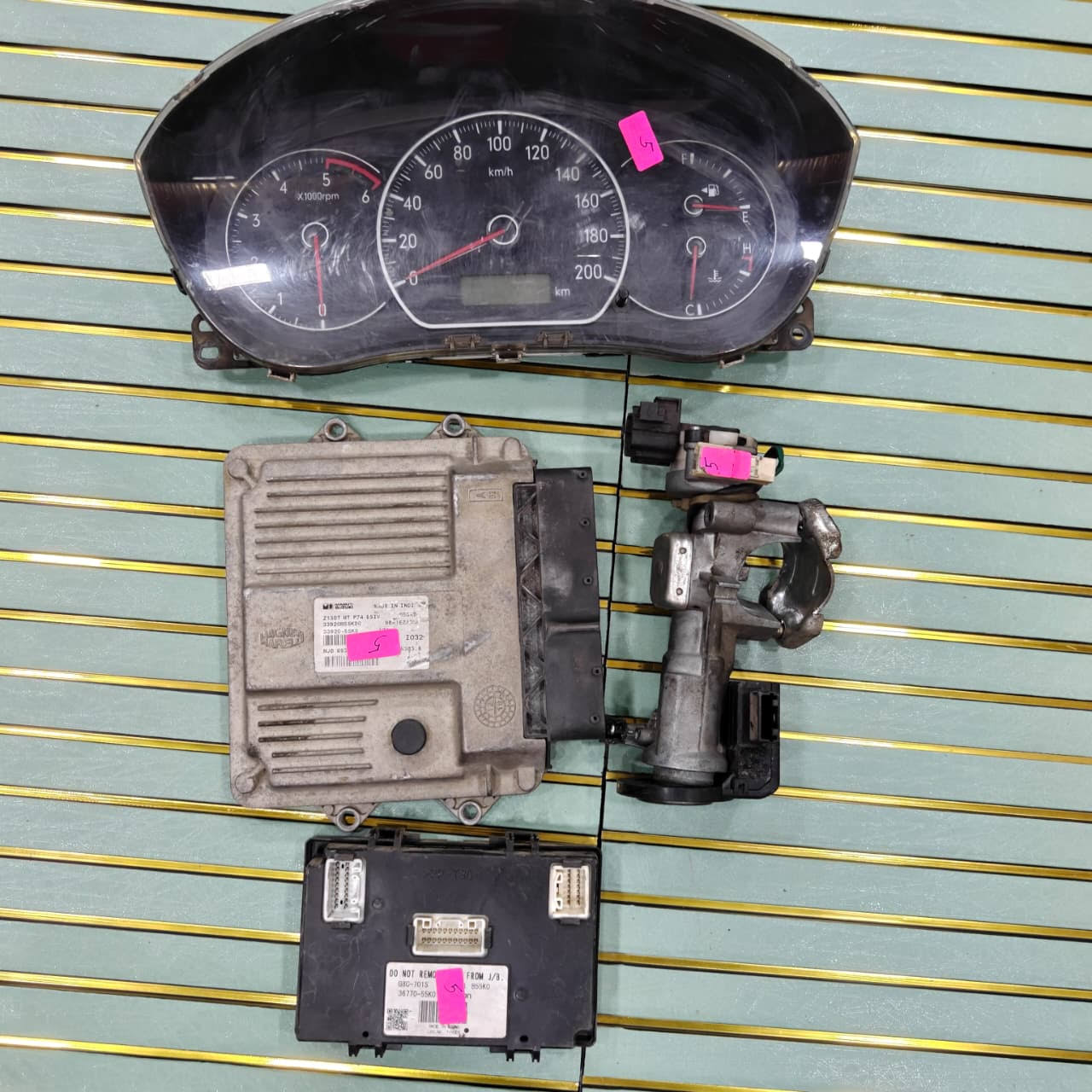 SWIFT J20 STARTING KIT product image
