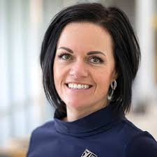 Danielle Eaton's Instagram, Twitter & Facebook