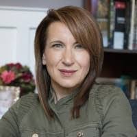 Heather Hepner's Instagram, Twitter & Facebook