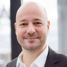 Gemeinsam mit dem Landratsamt Augsburg durften wir heute einen Digitaltag  gestalten, der eins gezeigt hat: Die Zukunft der Verwaltung beginnt genau  dort, wo Expertise, Neugier und Mut zusammenkommen.…