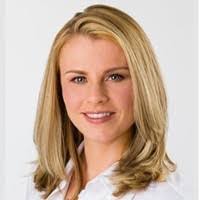 Amy Curtis's Instagram, Twitter & Facebook