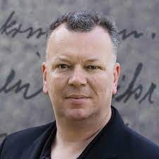 Weber founded the band in 1969 in the wake of the events of 1968. Plagiatsprufer Doz Dr Stefan Weber Seit 2007