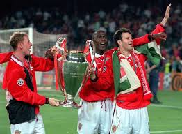 Manchester united lead liverpool in terms of total trophies won. Cristiano Ronaldo Lionel Messi And The 10 Players With The Most Trophies In Football Irish Mirror Online