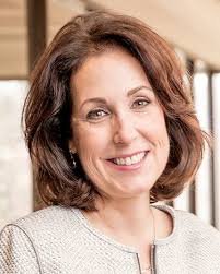 Karen Seder's Instagram, Twitter & Facebook