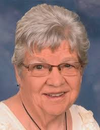 Donna Lindgren's Instagram, Twitter & Facebook