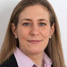 Lisa Kingston's Instagram, Twitter & Facebook