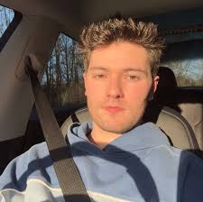 𝑪𝒉𝒂𝒔𝒆 𝑩𝒓𝒂𝒅𝒍𝒆𝒚 (@chasebradleyy) • Instagram photos and videos