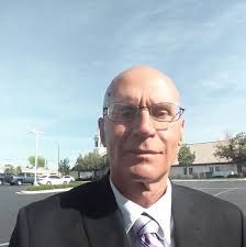 Hydraulic cam adjustment for performance