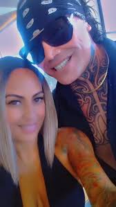 Happy new years babe 🎊 let's make this year the best year ever ❤️ you