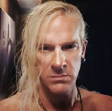 Get an up-close look at Wolfgang Van Halen's tone and technique in his  playthrough of “Right?”