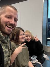 Jonathan Jones (@jonny.jones.5) • Facebook