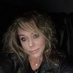 Jill Mullinax's Instagram, Twitter & Facebook