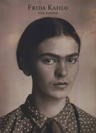 There, she was raised by her mother, matilde, and encouraged by her photographer father, guillermo. Frida Kahlo Her Photos Monasterio Pablo Ortiz Kahlo Frida Oles James Fernandez Horacio Nonaka Masayo Gonzalez Laura Ortiz Mauricio Silva Jesus Estrada Gerardo Huhle Rainer Franger Gaby 9788492480753 Amazon Com Books