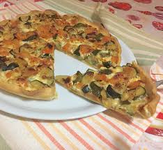 Cuocere la quiche di verdure in forno a 180° per circa trenta minuti. Rustico Verdure E Crescenza Senza Lievito Una Pigra In Cucina