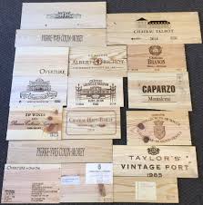 The wine crate coffee table is a great way to recycle old soon to be thrown away wine boxes and crates. Home Page Wineboxes Crates And Creations Wine Boxes Etc