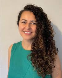 Isaura Contreras's Instagram, Twitter & Facebook