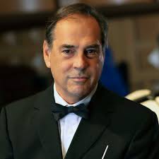 Maximiano valdés is a chilean classical musician and orchestral conductor. Maximiano Valdes Website
