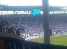 Immer mit dabei ist aber die hoffnung, dass die kugel mit unserem wappen auch nach dem spiel gegen den 1. 1 Fc Magdeburg Gegen Fc St Pauli Faszination Fankurve