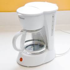 Add a little of the warm soapy water and clean the carafe with a sponge brush. How To Clean A Coffee Pot Popsugar Smart Living