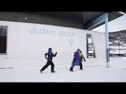 I vårt hovud er den beste skulegangen ein som gir elevane optimale moglegheiter til å utvikle seg og lære på mange. Vagakommune Youtube