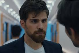 Before starting his tv career, he took part in various theatre plays such as yen (at bir tiyatro). Alev Alev Dizisi Oyunculari Kadrosu Konusu Kanali Dizi Oyuncu