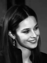 Katy Saunders and Soon Joong Ki