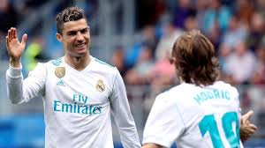 Er ist seit mit vanja modrić verheiratet und hat mit ihr drei gemeinsame kinder: Weltfussballer Des Jahres Sturzt Luka Modric Cristiano Ronaldo Vom Thron