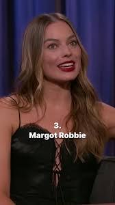 Kelly Rohr's Instagram, Twitter & Facebook