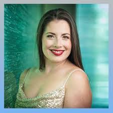 Allison Piehl's Instagram, Twitter & Facebook