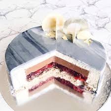 Black And White Mirror Glaze Cake Marble Entremet White Mirror Glaze Earl Grey Camomile Mousse Strawberry Liqueur Da Mirror Glaze Cake Recipes Mousse Cake Recipe Mirror Glaze Wedding Cake
