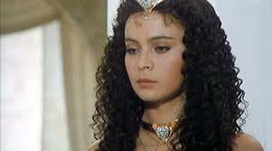 Je to neuveriteľné ako vynaliezavosť niektorých podnikateľov nemá medze, vyhlásila vtedy herečka. List 122 Most Beautiful Czech Actresses Listph