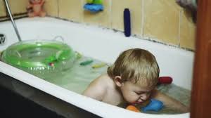 If you feel a bit nervous about giving your newborn his or her first bath, don't worry. 3 383 Baby Bath Stock Videos Royalty Free Baby Bath Footage Depositphotos